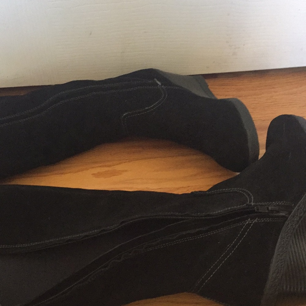 Beautiful Boots Very Good Condition - image 4